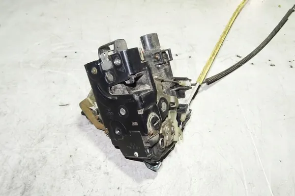 Hintere rechte Türschloss AUDI A6 4B0839016G image 3