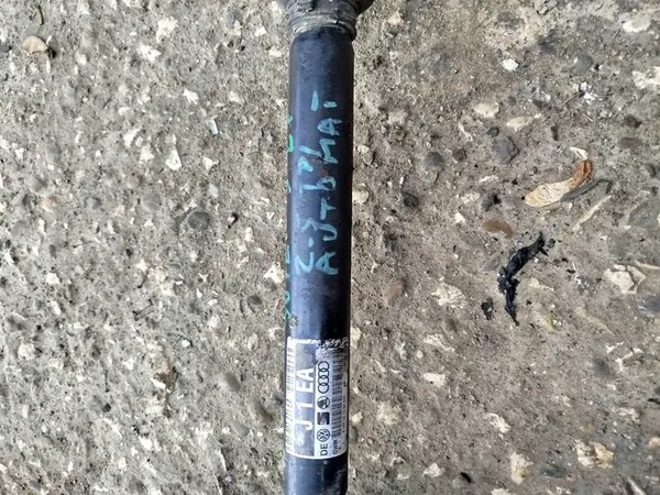 Halvaxel VW Passat B5 Superb 3U 2.5TDI Vänster Främre image 5