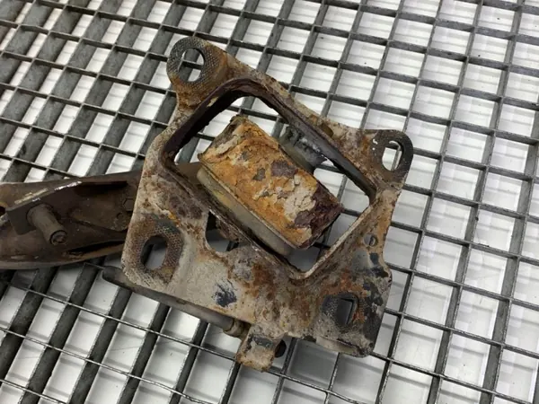 Mancal de direção traseiro esquerdo OEM 1J0505227F - Usado image 4