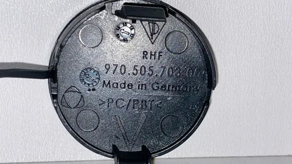 Cache d'attelage avant OEM 970505703 Porsche Panamera image 3