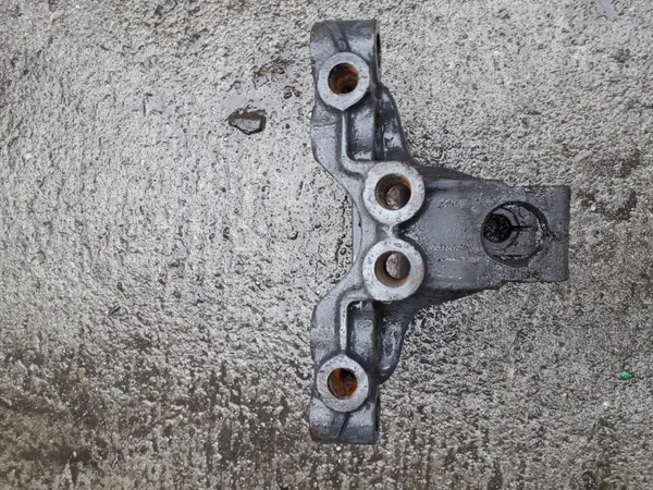 Scania Vorderfederöse OEM 1785814 - Gebraucht image 3