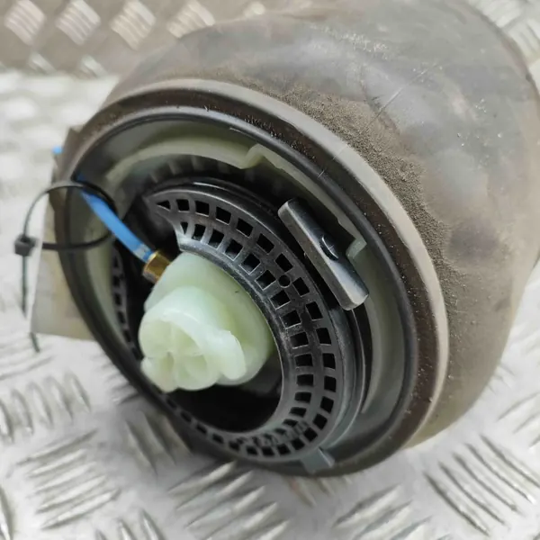 Hintere rechte Luftfeder OEM 6784122 BMW 5 Touring image 5