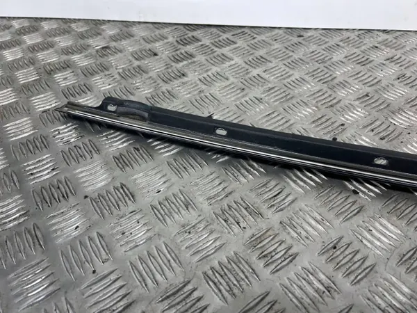 Heckfensterleiste links Tesla Model X OEM 103224900B image 10