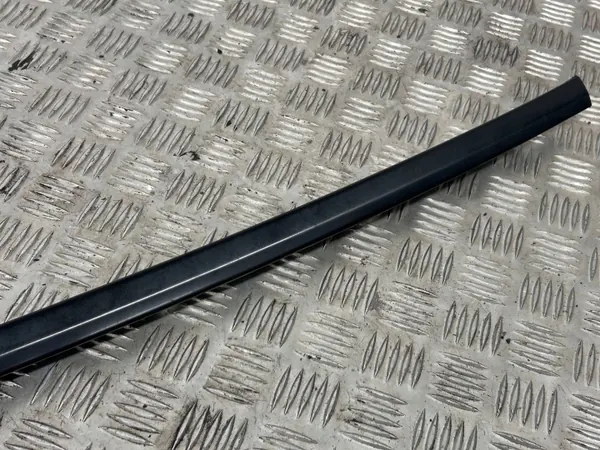 Heckfensterleiste links Tesla Model X OEM 103224900B image 4