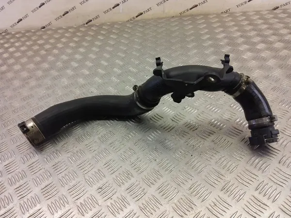 Renault Captur 2014 Intercooler Schlauch image 9