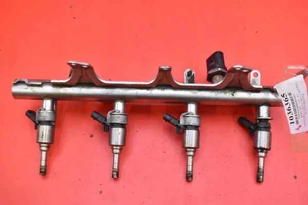 Rampe d'injection 06J133317G Audi A5 8T 1.8 TFSI Coupe image 1