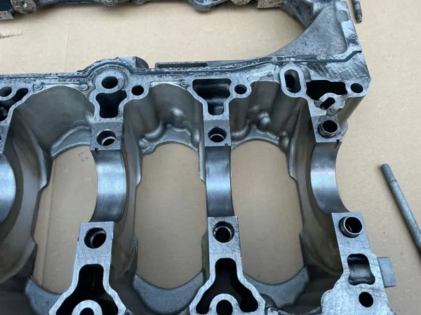OPEL ASTRA K 1.6 CDTI Moottorilohko LVL - OEM image 3
