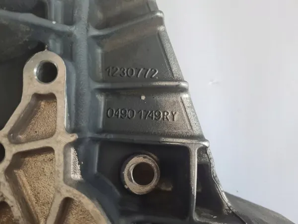 Soporte compresor A/C OEM 1230772 para Renault Midlum image 4