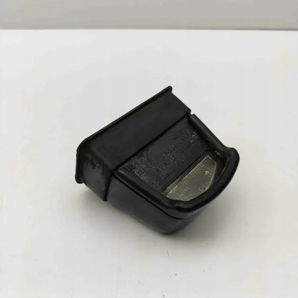 Toyota MR2 W10 1988 OEM 8127117020 Feu de Plaque image 3