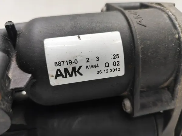 BMW OEM 6789937 Luftfjädring kompressor pump image 6