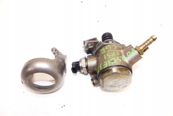 Polttoainepumppu Porsche Cayenne 3.0 S E-Hybrid image 3