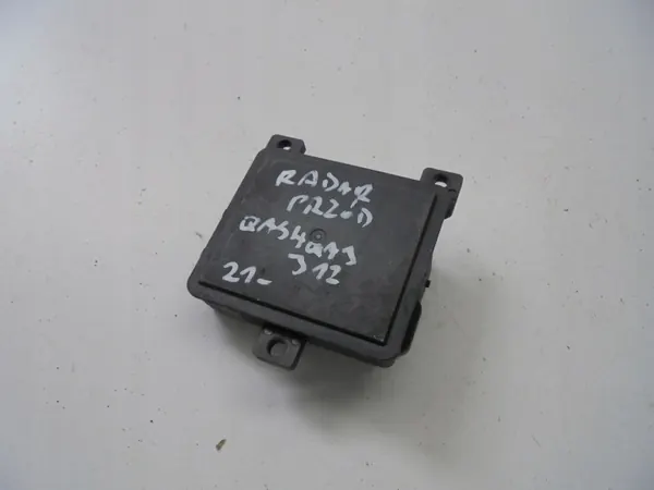 Nissan Qashqai III Tutkasensorin Kiinnike OEM 284386UU2A image 3