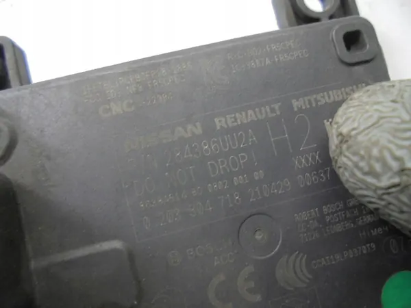 Nissan Qashqai III Tutkasensorin Kiinnike OEM 284386UU2A image 6