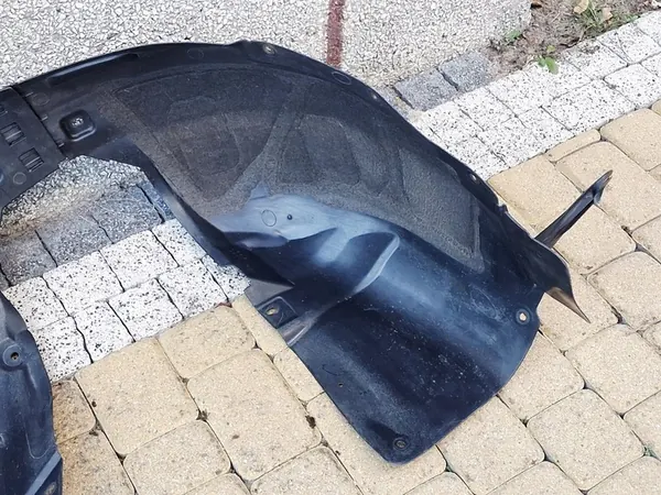 Opel Astra J Front Wheel Arch Right 13382122 image 10