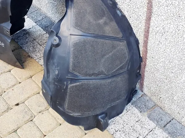 Opel Astra J Front Wheel Arch Right 13382122 image 4