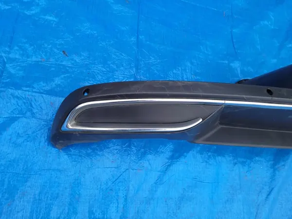 Skoda Superb III Heckdiffusor OEM 3V5807521H Limousine image 6