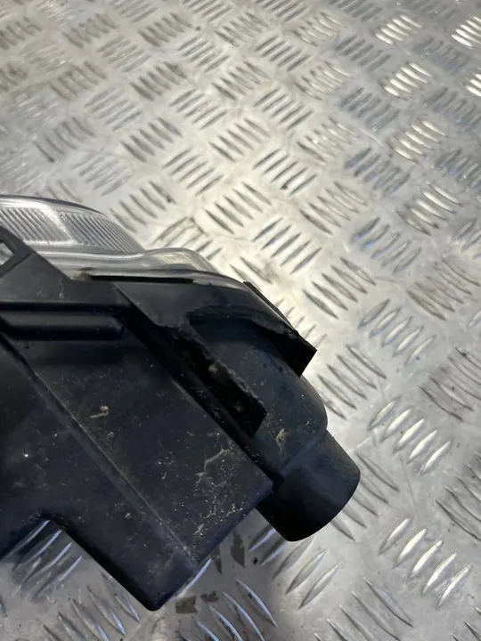 Farol Direito Frontal VW Polo VI 2G0 17- 2G0941662A image 4