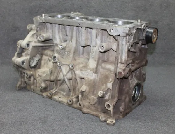 Bloque motor OEM MINI TOYOTA N47C20A - Usado, Buen Estado image 4