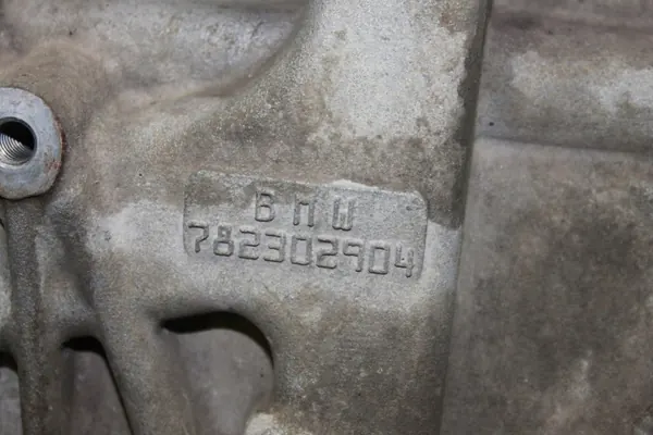Bloque motor OEM MINI TOYOTA N47C20A - Usado, Buen Estado image 6