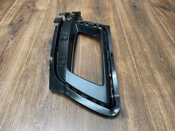 Porsche 992 Turbo Linker Achterrooster OEM 992807941A image 5