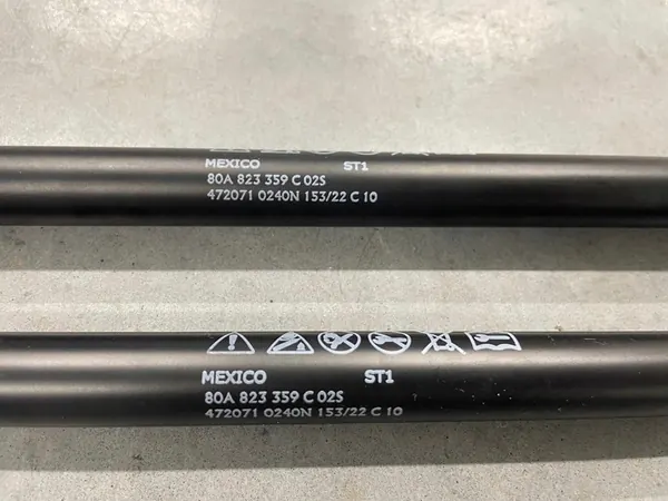 Konepellin aktuaattori Audi Q5 80A OEM 80A823359C image 3