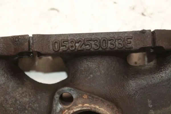 Collecteur d'échappement VW OEM 058253033E 1.8L 110kW image 2
