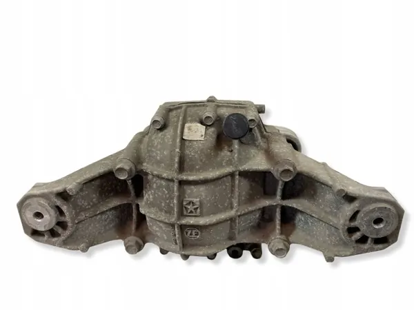 Jeep Bakaxelns differential P68378937AB - Begagnad image 4
