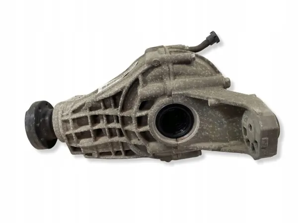 Jeep Bakaxelns differential P68378937AB - Begagnad image 5