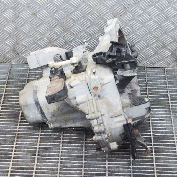 PEUGEOT 208 Vaihteisto 1.2L 60kw 2014 9683750480 image 3