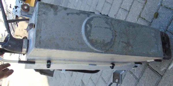 Tanque de Combustível VW Caddy III 2.0 CNG image 4