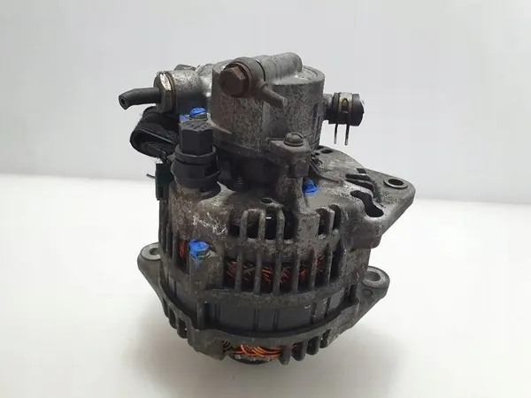 Opel Astra H 2006 Alternator 93189496 image 8