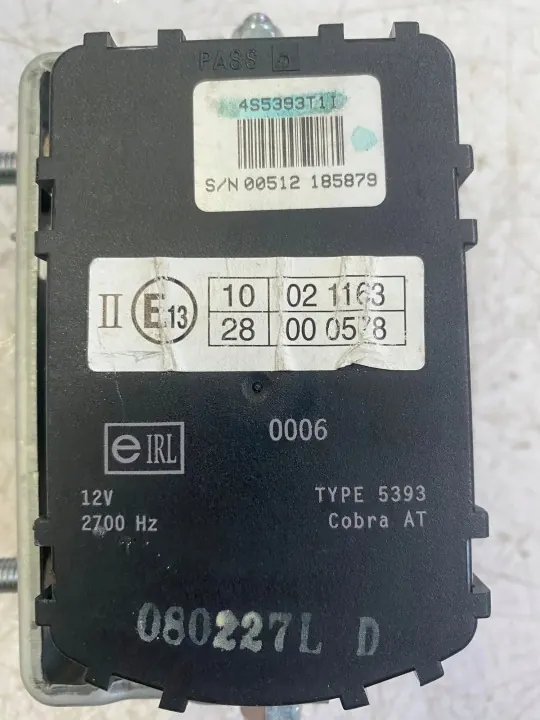 Bocina de alarma Lexus RX OEM 8904048020 - Usado image 6