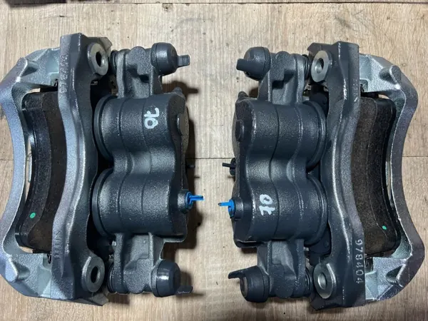 Taka jarrupuristin OEM 978303 Iveco Daily VI:lle image 10