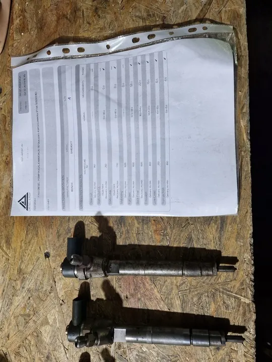 Inyectores Mercedes W203 W211 2.2 2.7 3.2 CDI A6480700287 image 5