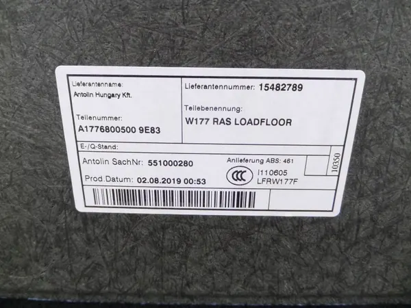 Mercedes W177 Bagagegolv OEM A1776800500 - Begagnad image 5