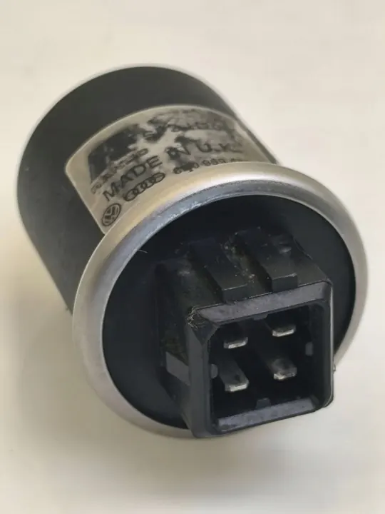 A/C paineanturi Audi A6 S6 C5 2003 OEM 8D0959482 image 2