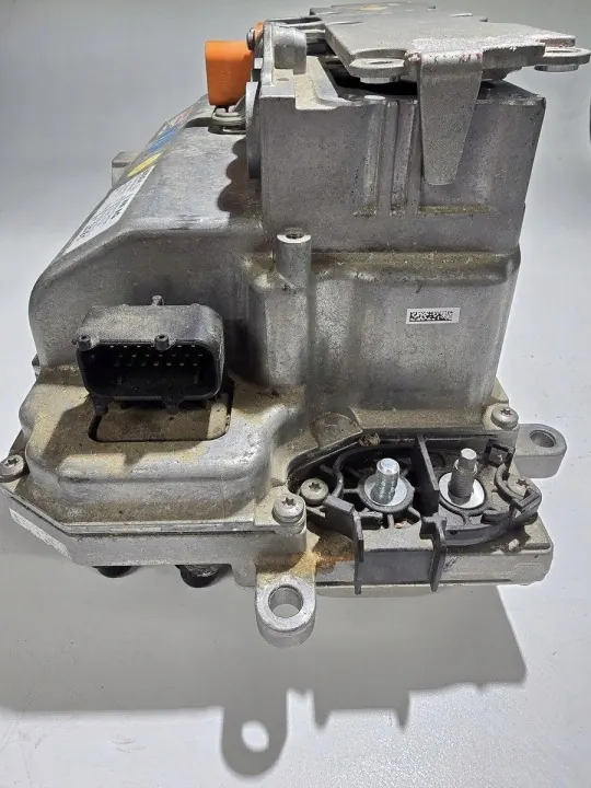 Begagnad VW batteri effektmodul OEM 12E907070B image 5