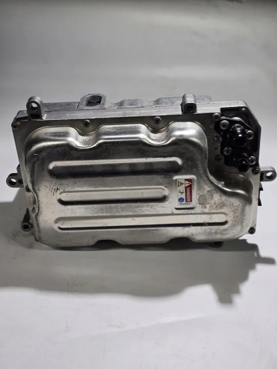 Begagnad VW batteri effektmodul OEM 12E907070B image 8