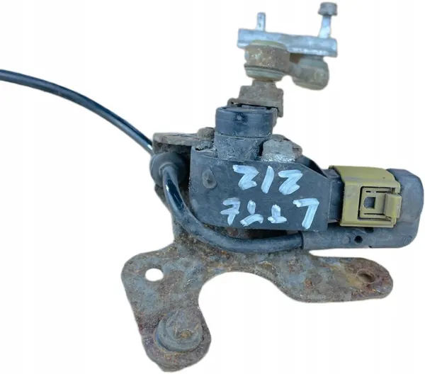 Mercedes W212 Niveausensor + Kabel Links Hinten OEM image 4