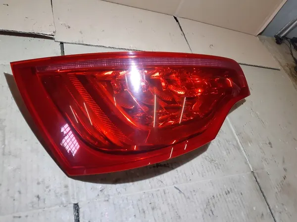 AUDI Q7 4L LIFT LUZ TRASERA IZQUIERDA LED 4L0945093G image 2