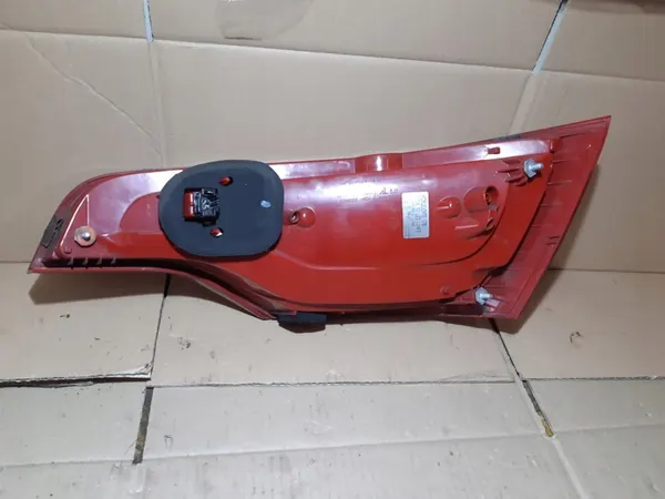 AUDI Q7 4L LIFT LUZ TRASERA IZQUIERDA LED 4L0945093G image 8