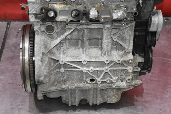 Motor B4164T4 voor Volvo S40 V40 1.6 T2 120 pk image 4