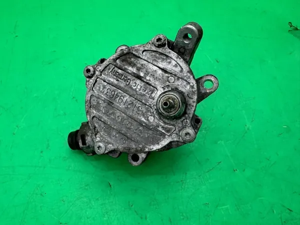 Tyhjiöpumppu OEM 31219463 Volvo S60 II V60 2.0D:lle image 2
