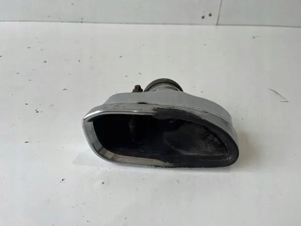 Punta de escape Porsche 911 997 OEM 99711125132 Usado image 2