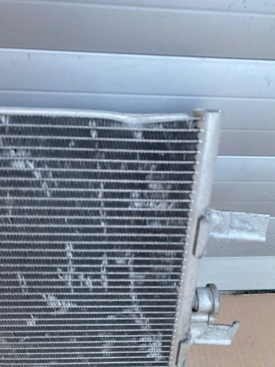 BMW X1 X2 F40 F45 F48 F39 MINI F60 AC-kondensaattori 9271207 image 2