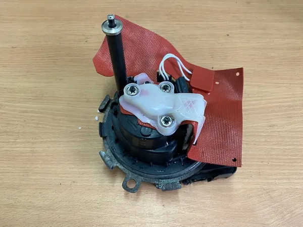 RENAULT KADJAR KOLEOS II TANQUE AD BLUE 237G00256R image 8