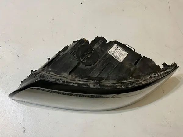 VOLVO V50 S40 II Vasemman Puolen Ajovalo 31265694 image 6