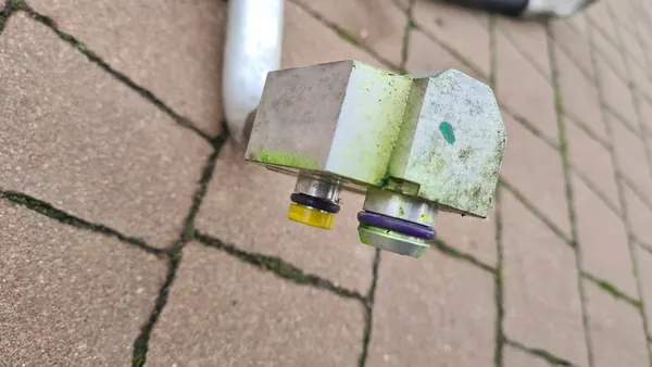 Ilmastointiletku Audi A4 B8 A5 8T0260710F image 4