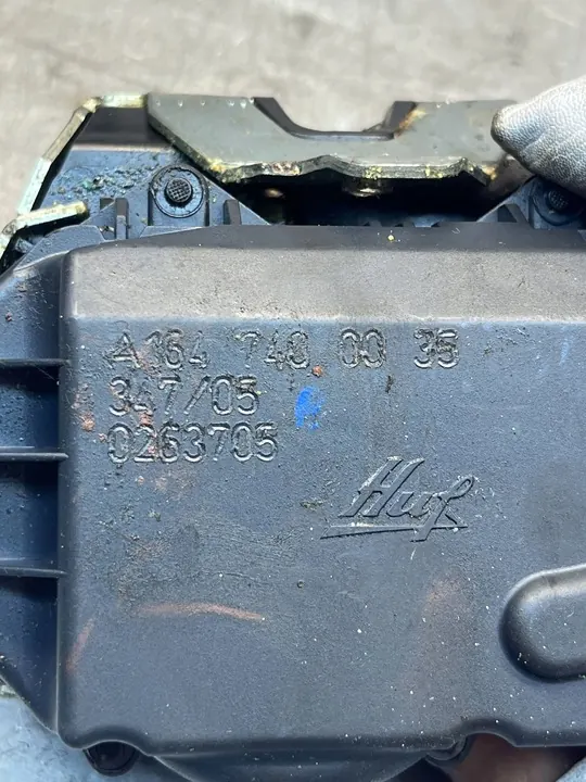 Baklucka Lås Mercedes ML W164 image 3