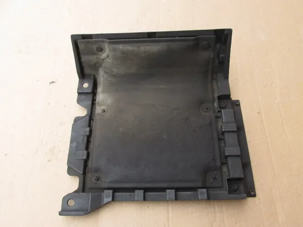 Suzuki OE 11790-67J00 Getriebeabdeckung - Gebraucht image 5
